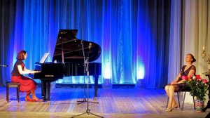 "Любимые песни и романсы" 4 мая 2012