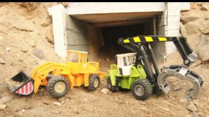 Мультик про машинки. Трактор, Погрузчик, паровоз. МанкиМульт