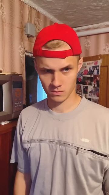 Батя и День ВДВ#shorts смотреть онлайн