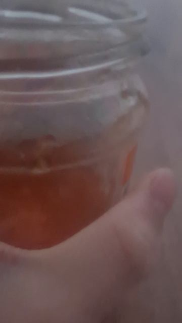 банка варенье с 2024 года вроде живая