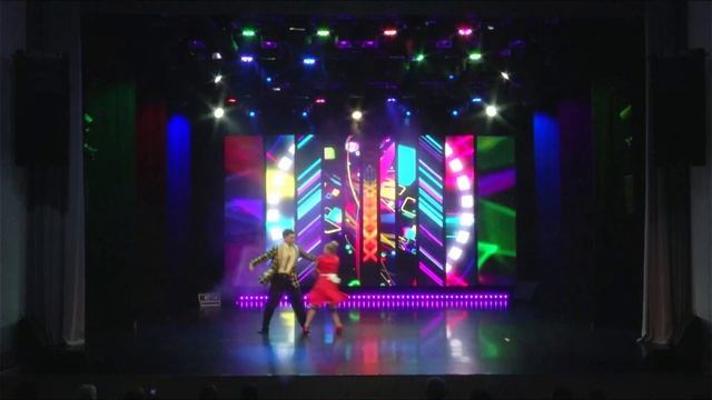 Сергей Домашов УМТСиК «Необычное приключение, бывшее с Владимиром Маяковским летом на даче»