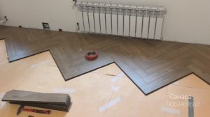 Укладка ламината WOODstyl ARROW Дуб компаунд ёлочкой.