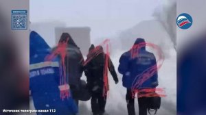 Герои Воркуты: медики на руках несли истекающую кровью пенсионерку из-за сугробов