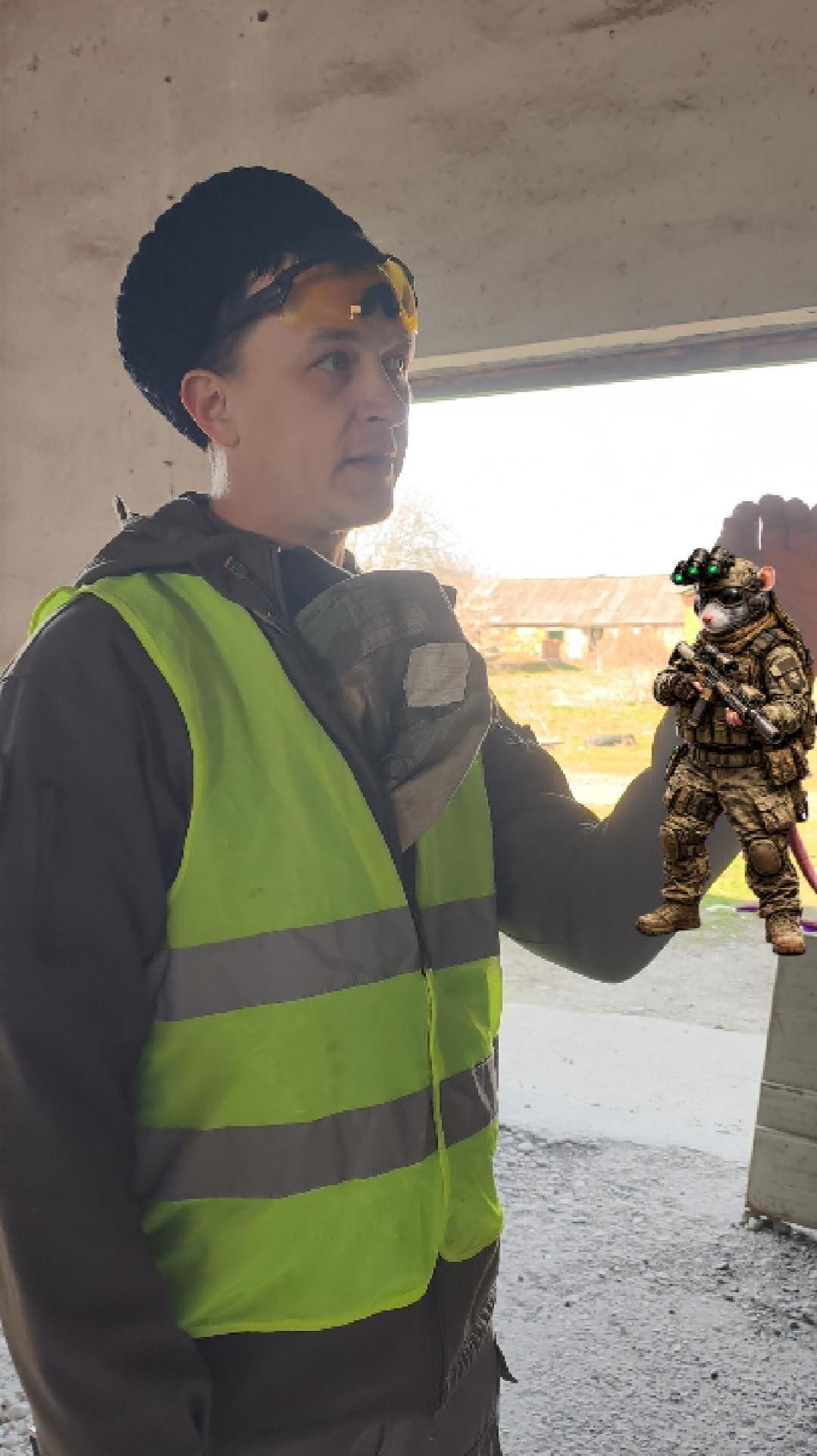 Мышь на службе