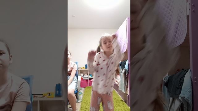 1000014440.mp4 смотреть онлайн