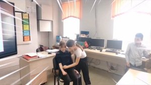 Первые помогают.mp4