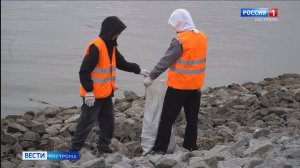 Первый в этом году экологический отряд вышел на уборку костромских  улиц