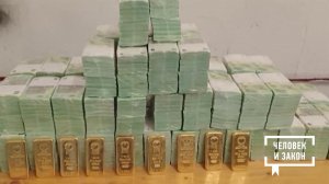 Видео недели: украинские инкассаторы в Венгрии; хитрый шахматист; аварийная посадка. Человек и за...