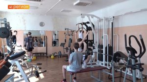 НОВОЕ ОБОРУДОВАНИЕ ДЛЯ ТРЕНИРОВОК ПОЯВИЛОСЬ В ЦЕНТРЕ ФИЗКУЛЬТУРЫ И СПОРТА ПОСЁЛКА ЗЕЛЁНЫЙ • НОВОСТИ