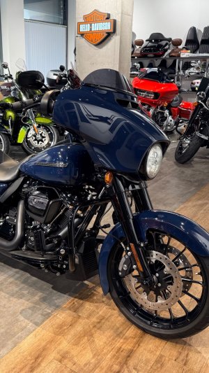 2019 HD Street Glide Special 114 Billiard Blue (VIN *5HD*1432)