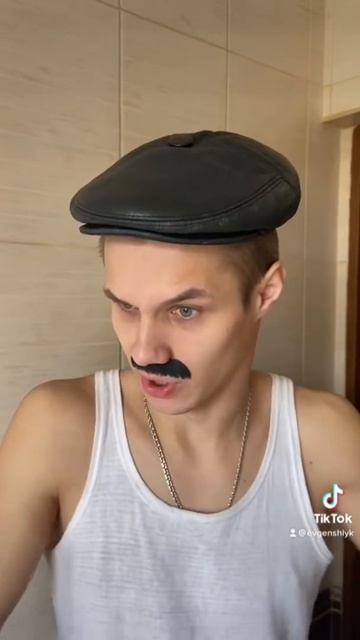 ТВОЙ БАТЯ УЗНАЛ ЦЕНУ АЙФОНА#shorts смотреть онлайн