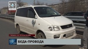 На том же месте: в очередной раз неиспользуемая троллейбусная линия повредила машины на проспекте