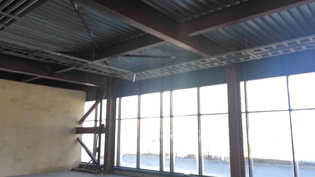 Мурино. Охтинская аллея, 11, стр.1
Торговый зал