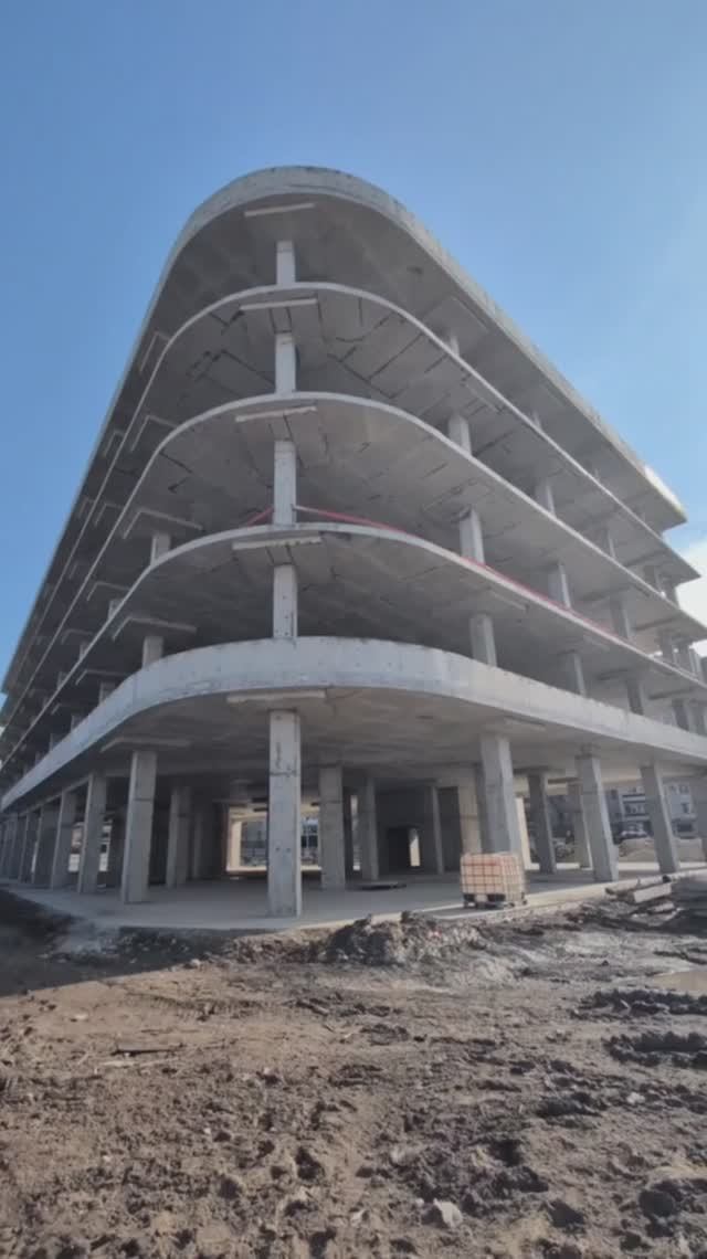 Тюмень, многофункциональный центр. осмотр строительной площадки