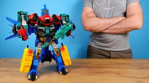 Соединил вместе РАПТОР ТРОН и СТЕГО БЛАСТ ВИНГ! Получился МЕТАТРОН из Dinoster!