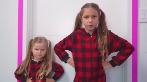 Настя и друзья поменялись местами с родителями