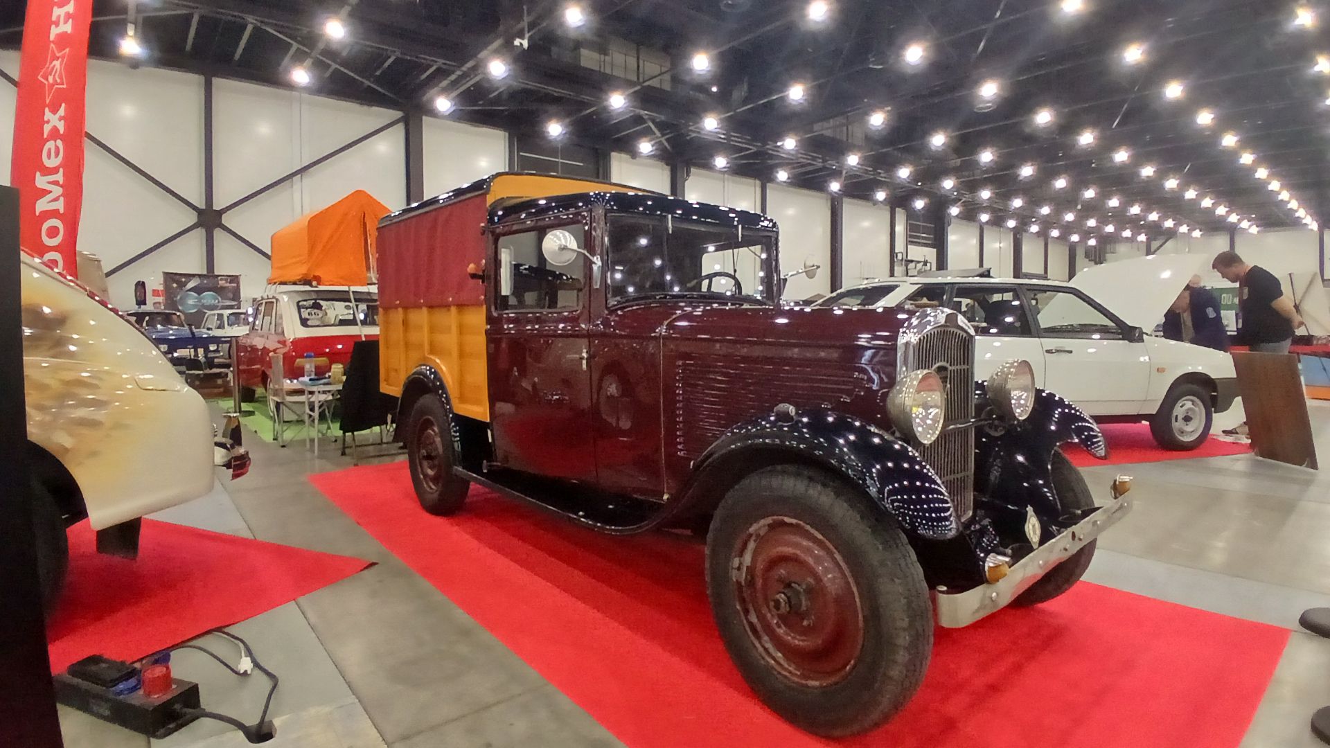 1929 ГОД КАК ЭТО БЫЛО КОМЕРЧИСКИЙ ТРАНСПОРТ