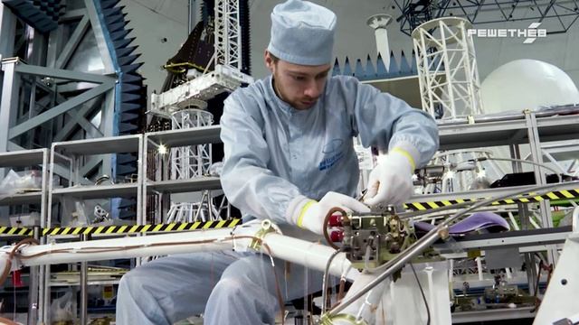 2026-04-12 Поздравление генерального директора АО «РЕШЕТНЁВ» Михаила Валова