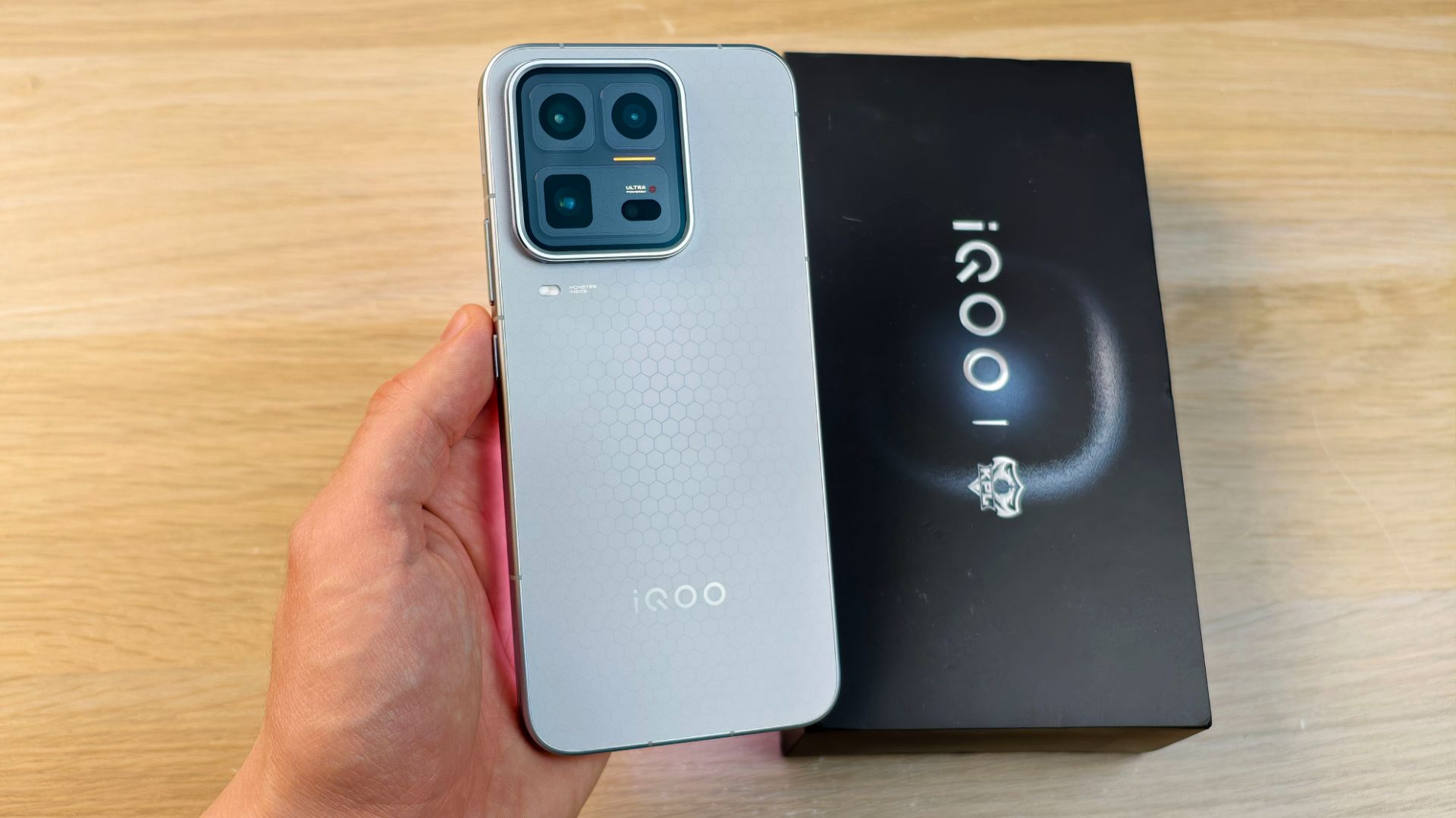 IQOO 15 ULTRA - ИГРОВОЙ ТЕЛЕФОН С АКТИВНЫМ ОХЛАЖДЕНИЕМ!