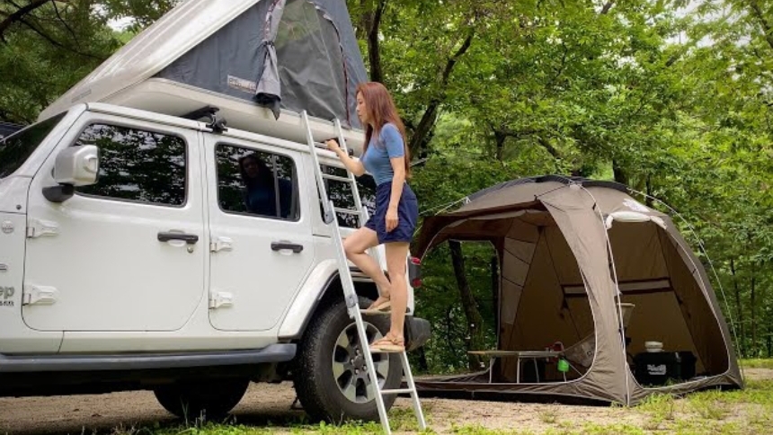 Кемпинг девушки с авто в дикой природе. Весь быт и приготовление пищи.