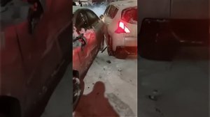 Первого снесло, остальные посмотрели и решили повторить 😂