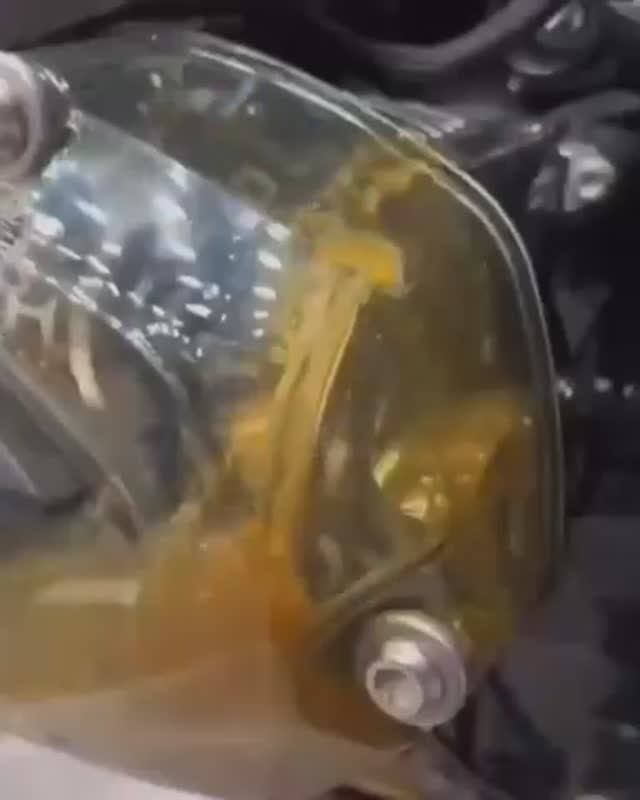 Циркуляция масла на примере двигателя мотоцикла