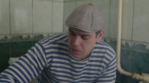 Он с ДЕТДОМА ?