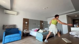 СОБИРАЮ ВЕЩИ И УЕЗЖАЮКУДА ДАЛЬШЕ