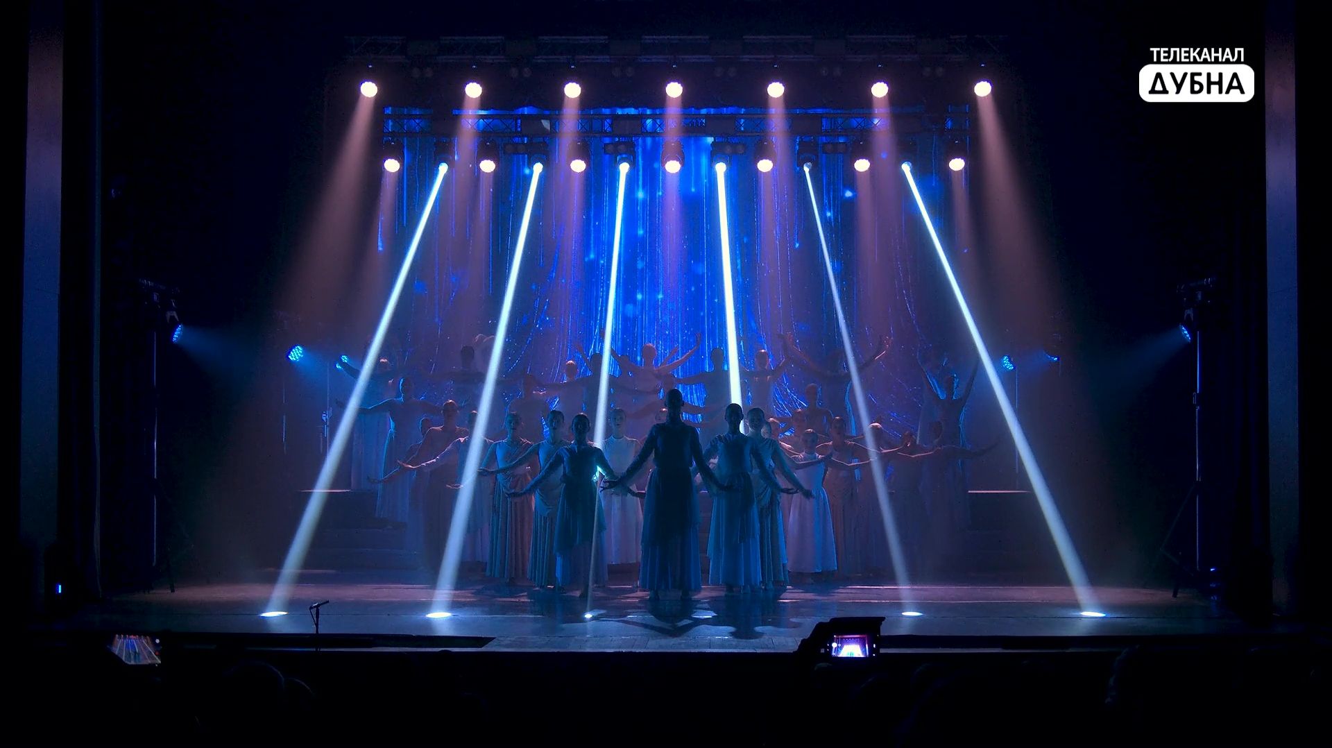 Хореографическое шоу Через прошлое - в будущее