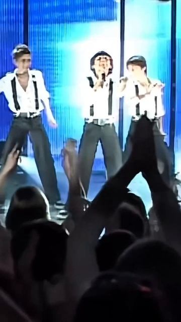 Волшебники двора - Валентина