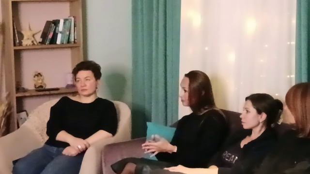 Евгения Беспалова рассказывает, как сориентироваться в новых профессиях и выбрать свою