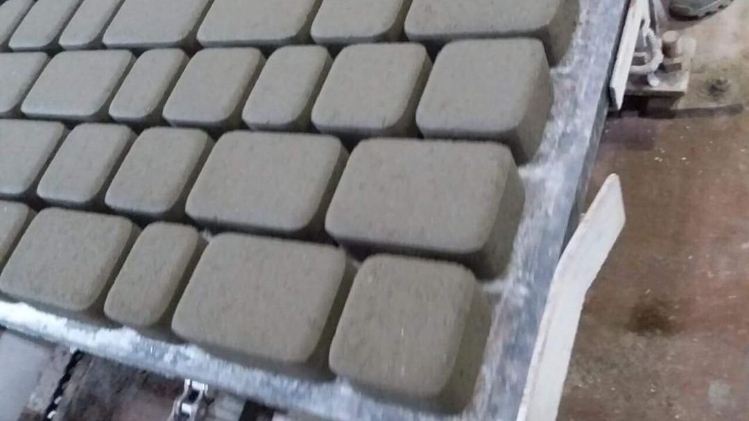 технологические поддоны, поддон для вибропресса, GMT поддон купить, поддоны из стекловолокна