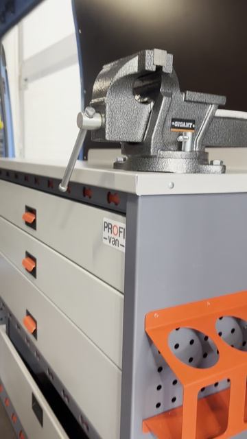 Ford Transit после работы в Озоне