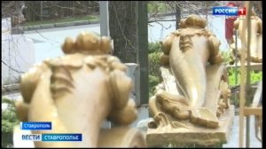 Золотые дельфины, расположенные в центре Ставрополя, поменяют цвет