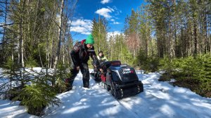 ДОБРАЛИСЬ ДО ОЗЕРА И ОБАЛДЕЛИ. РЫБАЛКА ПОШЛА НЕ ПО ПЛАНУ. ПОСЛЕДНИЙ ЛЕД НА МОТОБУКСИРОВЩИКЕ IKUDZO