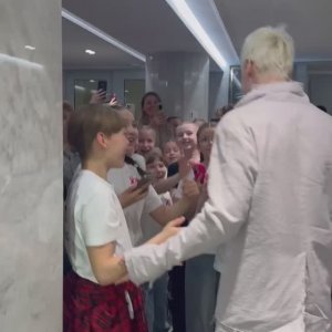 От Ярослава вчера... 9 апреля... С благодарностью...