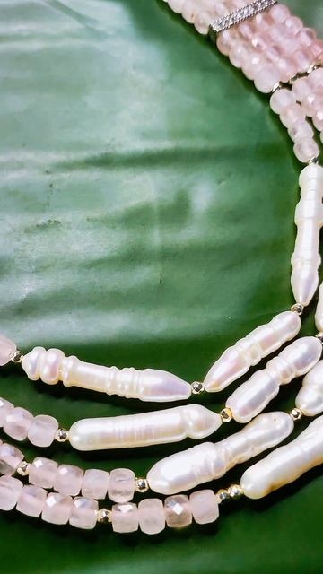 Неуловимый розовый кварц и жемчуг
#авторскиеукрашения #ручнаяработа #натуральныекамни