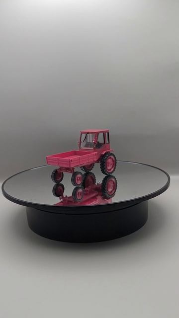 Трактор Т-16 1965 красный 143 Тракторы: история люди машины  3  Hachette