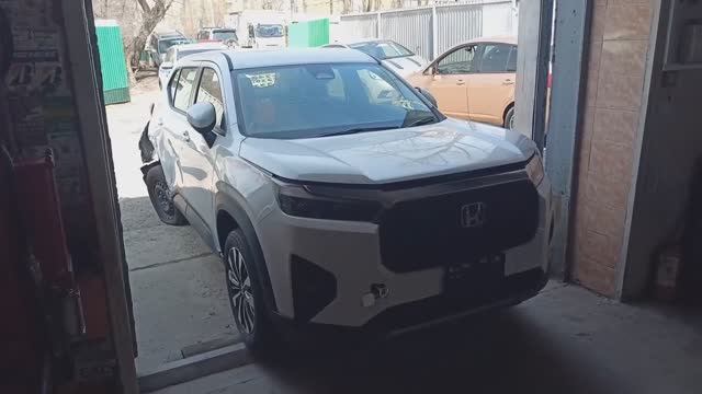 Забрали Honda WR-V из таможни
