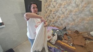 Не упускаем ни минуты, друзья приехали, привезли подарки