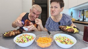 Мукбанг для Вована нашлась НЕВЕСТА, теперь он БРОСИТ меня ПЛОХУЮ хозяйку и ЛЕНТЯЙКУ! Семейный ужин