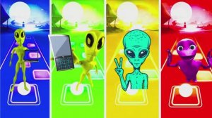 Зеленый Пришелец в Тайлс Хоп: Музыкальный Челлендж