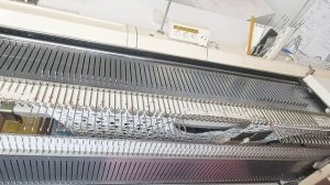 Джемпер "КИНО" Сбавки на горловину переда и СКОС плеча