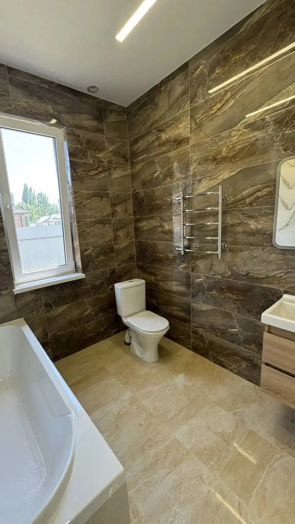 КРАСНОДАР, П. ДРУЖЕЛЮБНЫЙ. ДОМ 83М2+ТЕРРАСА, 4,4 СОТ. ЗЕМЛИ.