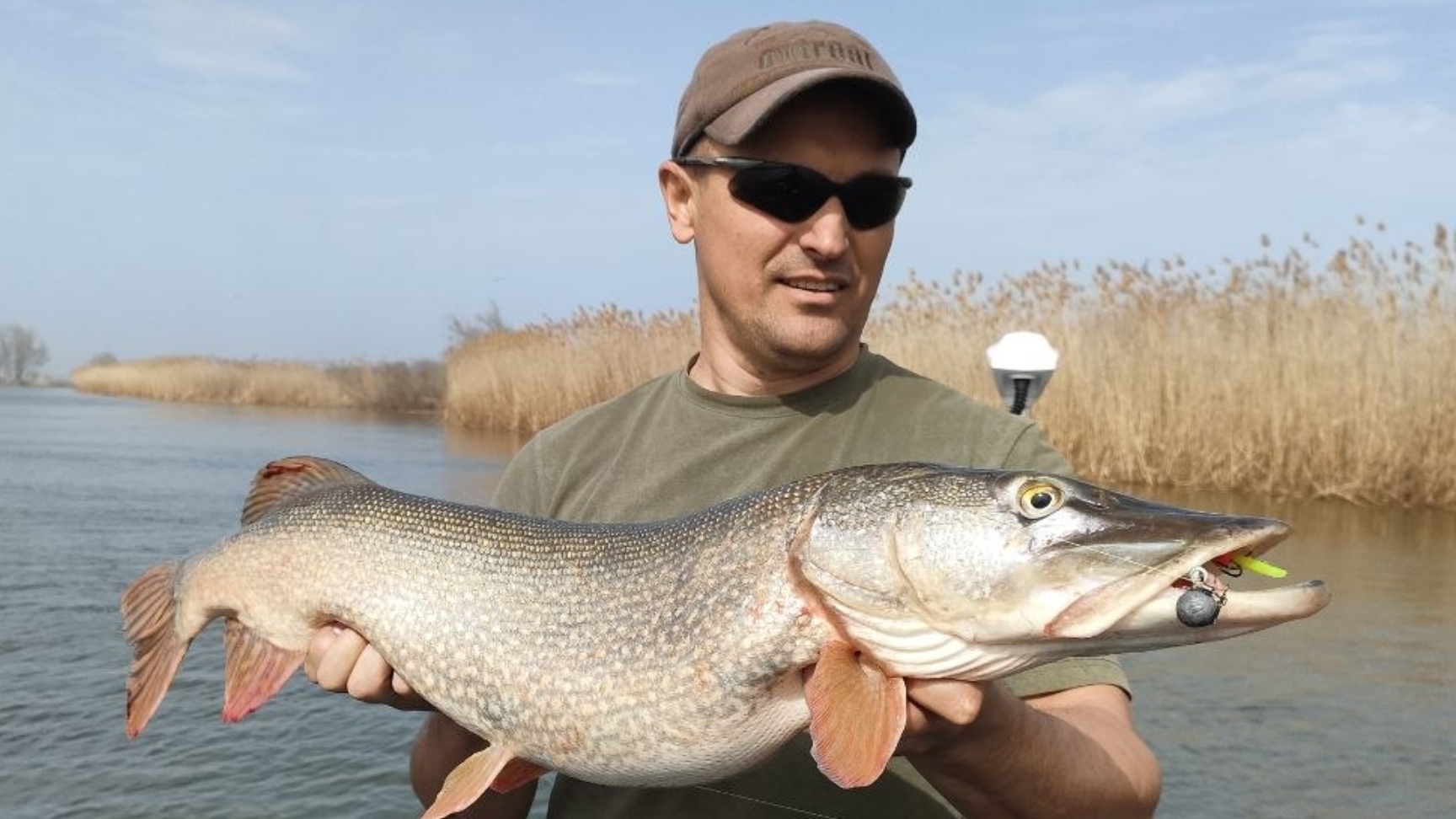 КОРОТКО О НАШЕЙ ПОЕЗДКЕ НА РЫБАЛКУ В АСТРАХАНЬ(2026). ПОЛНУЮ ВЕРСИЯ ВЫЙДЕТ НА КАНАЛЕ ЧУТЬ ПОЗЖЕ.)