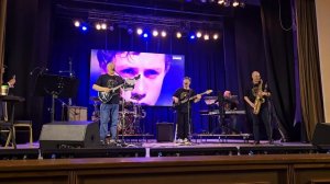 Не повторяется такое никогда, ВИА Генеральный секретарь