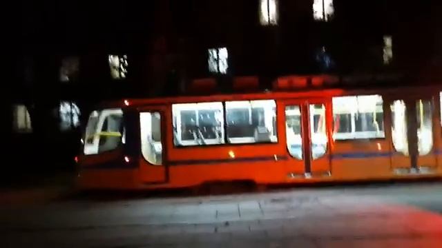 Трамваи на Новоконной площади