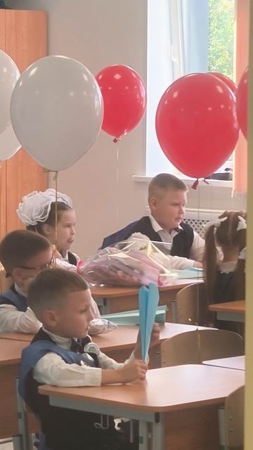 Я поступил в школу 🏫