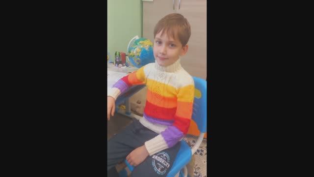 Свитер для мальчика 7-9 лет Солнечный зайчик. Мини-мастер-класс