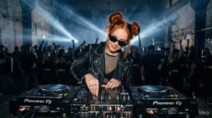 Hypnotic Underground Tech House 2026 ｜ Dark Driving Groove ｜ Deep Club Bass Energy